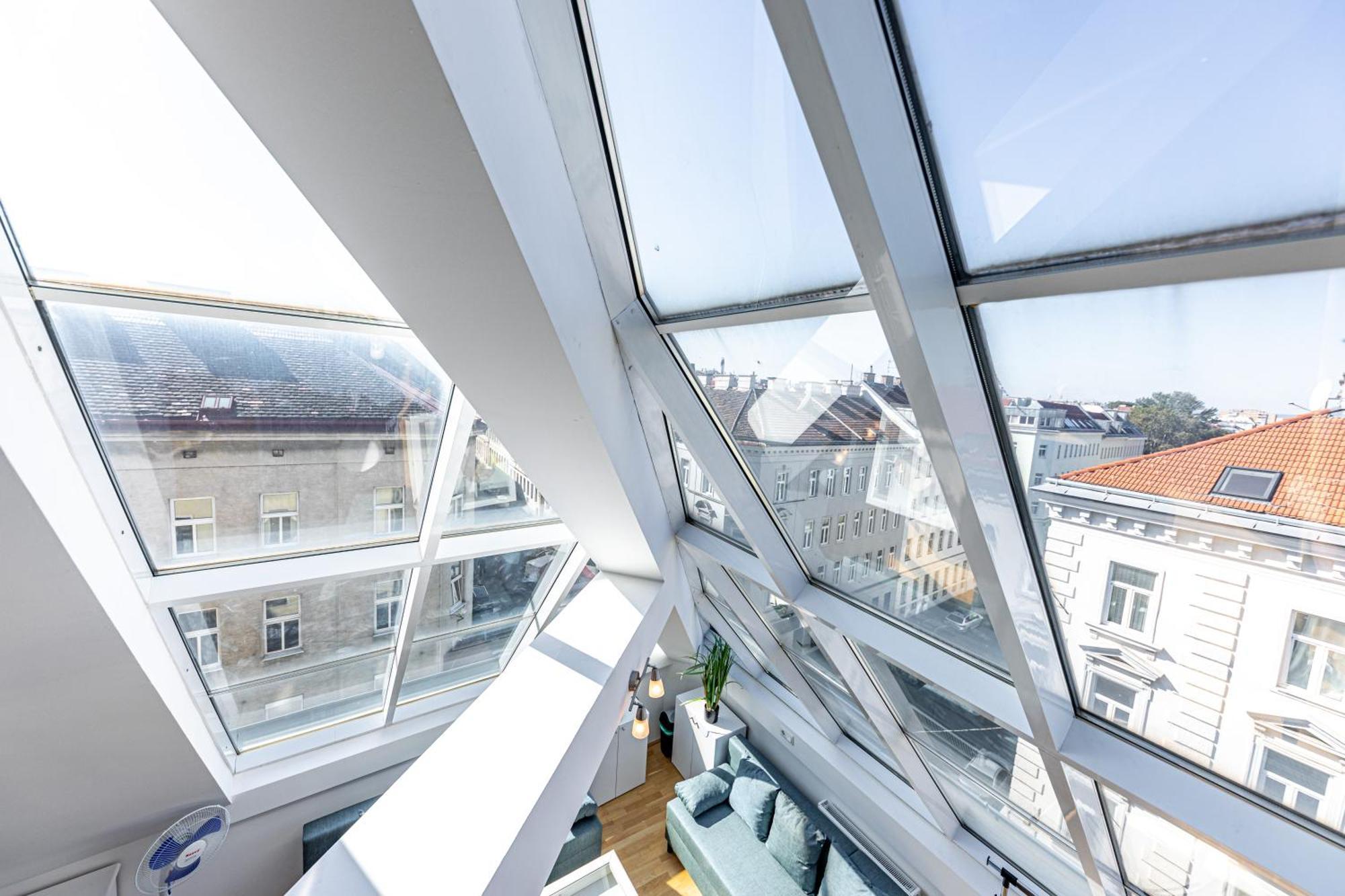 Penthouse Suites By Jr City Apartments Vienna Exterior photo